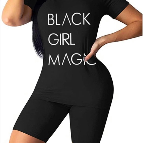 Tops - Women’s 2 piece casual outfit